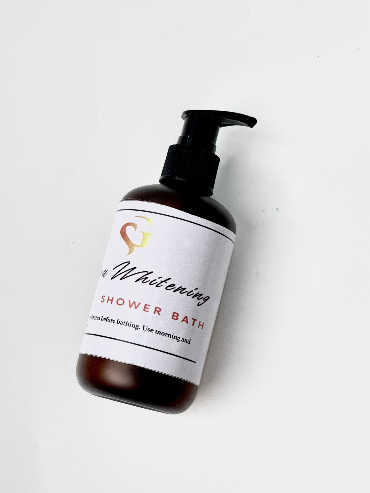 Ultra Whitening Shower Gel image