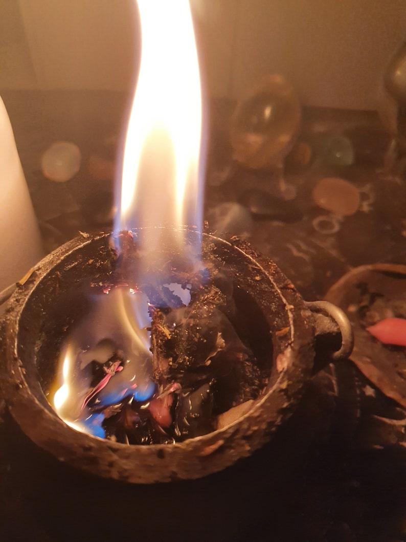 Millionaire Spell | Powerful Money, Wealth & Fortune Spell | Fast Results for Career, Success and Prosperity | White Magic 7 Days Casting image