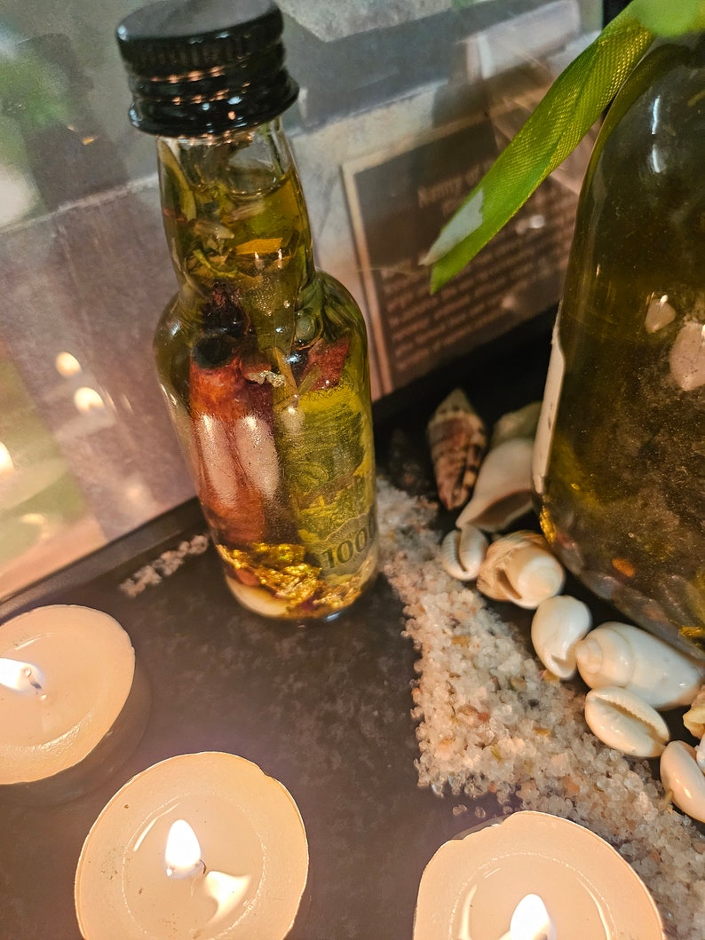 Real Money Ritual Oil image