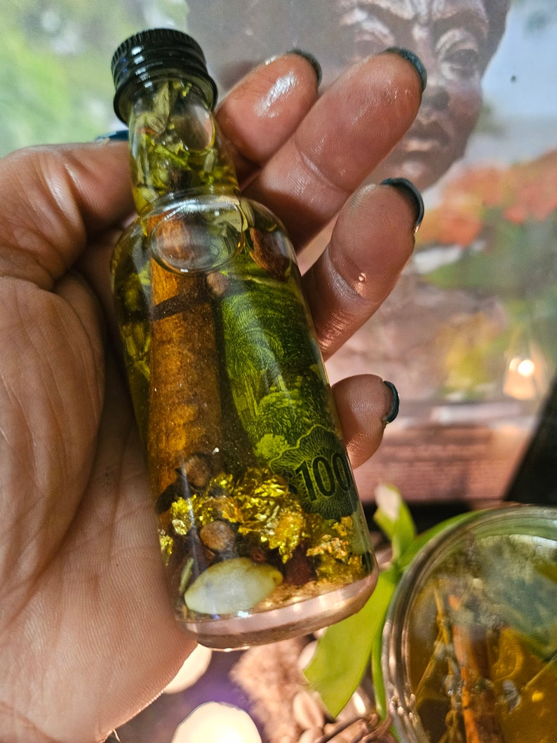 Real Money Ritual Oil image