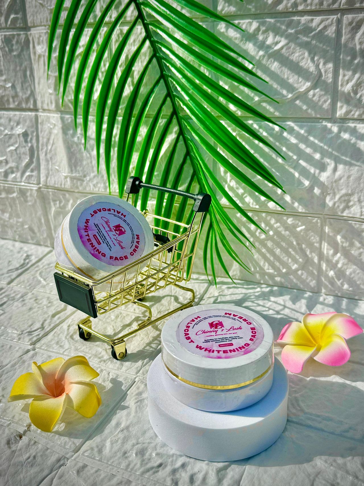 Halfcast Whitening Face Cream image