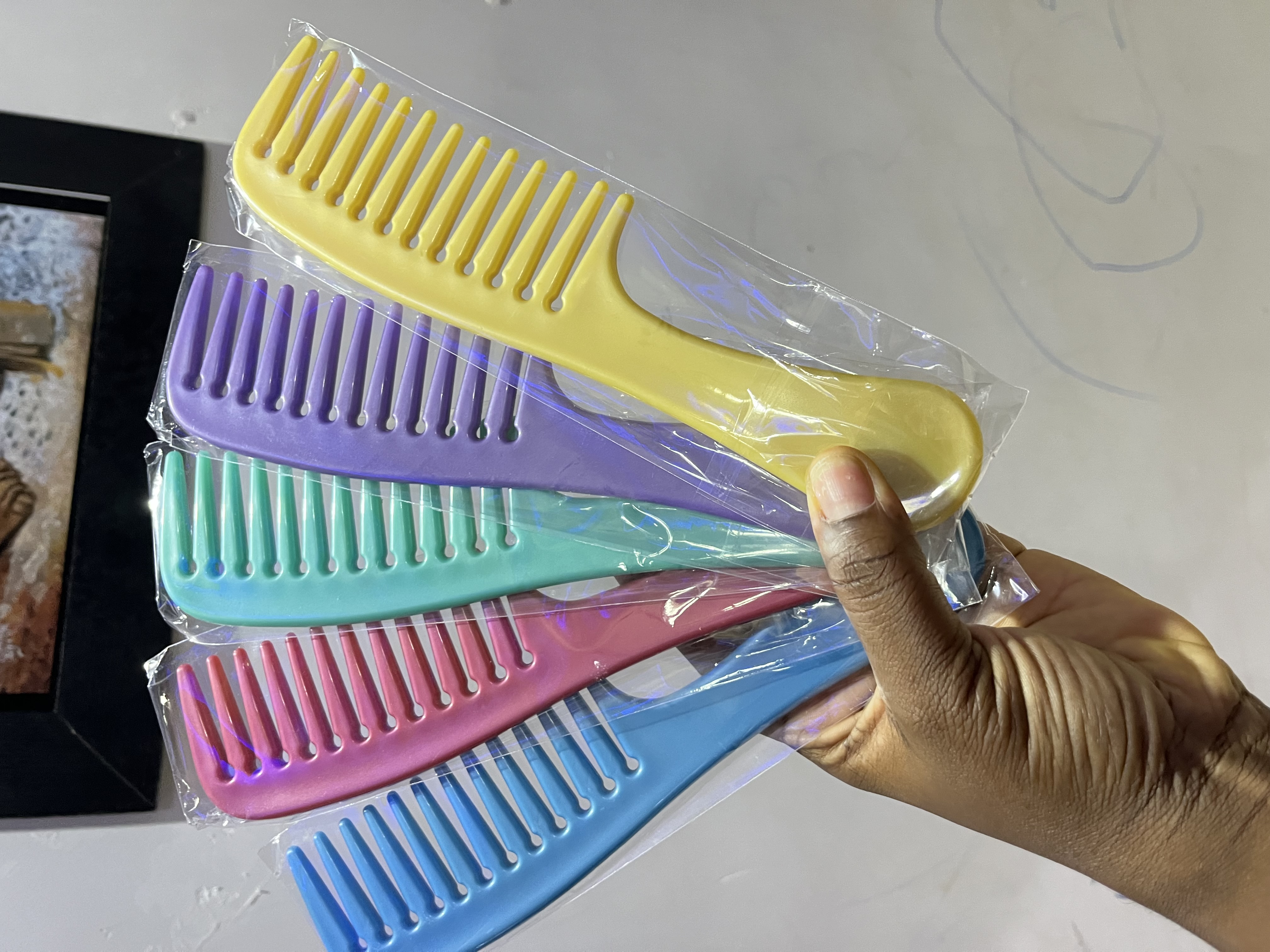 Sturdy big tooth comb
