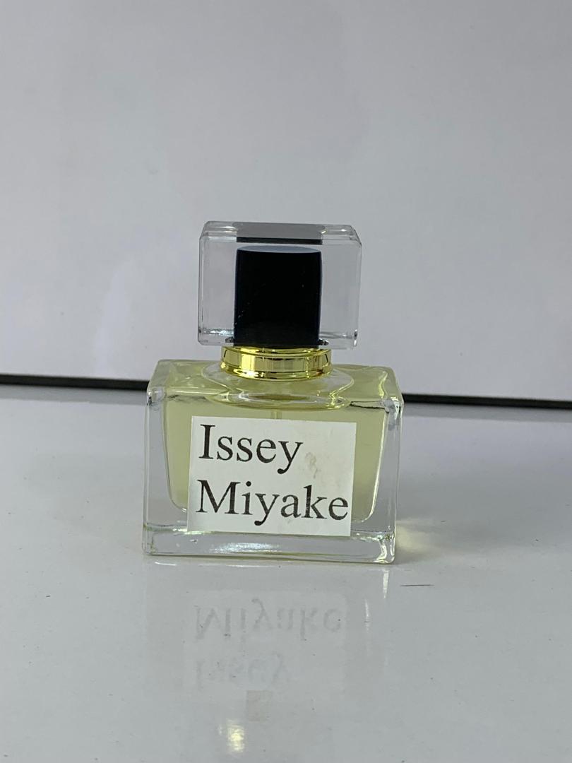 Issey Miyake Perfume Oil Image