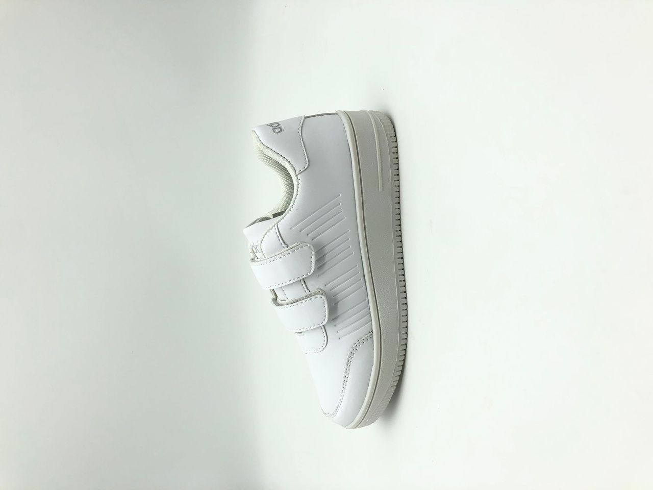 Azeus Giovanni Sports Sneakers Image