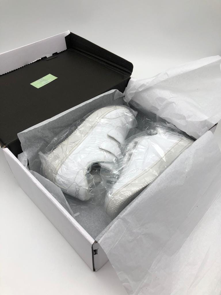 Azeus Giovanni Sports Sneakers Image