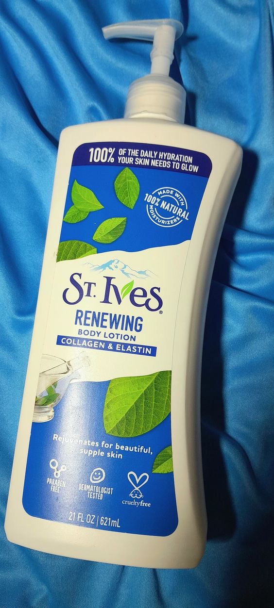 ST IVES LOTION