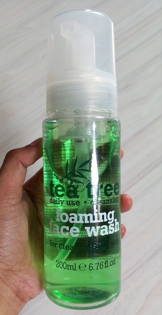 TEA TREE FACE WASH