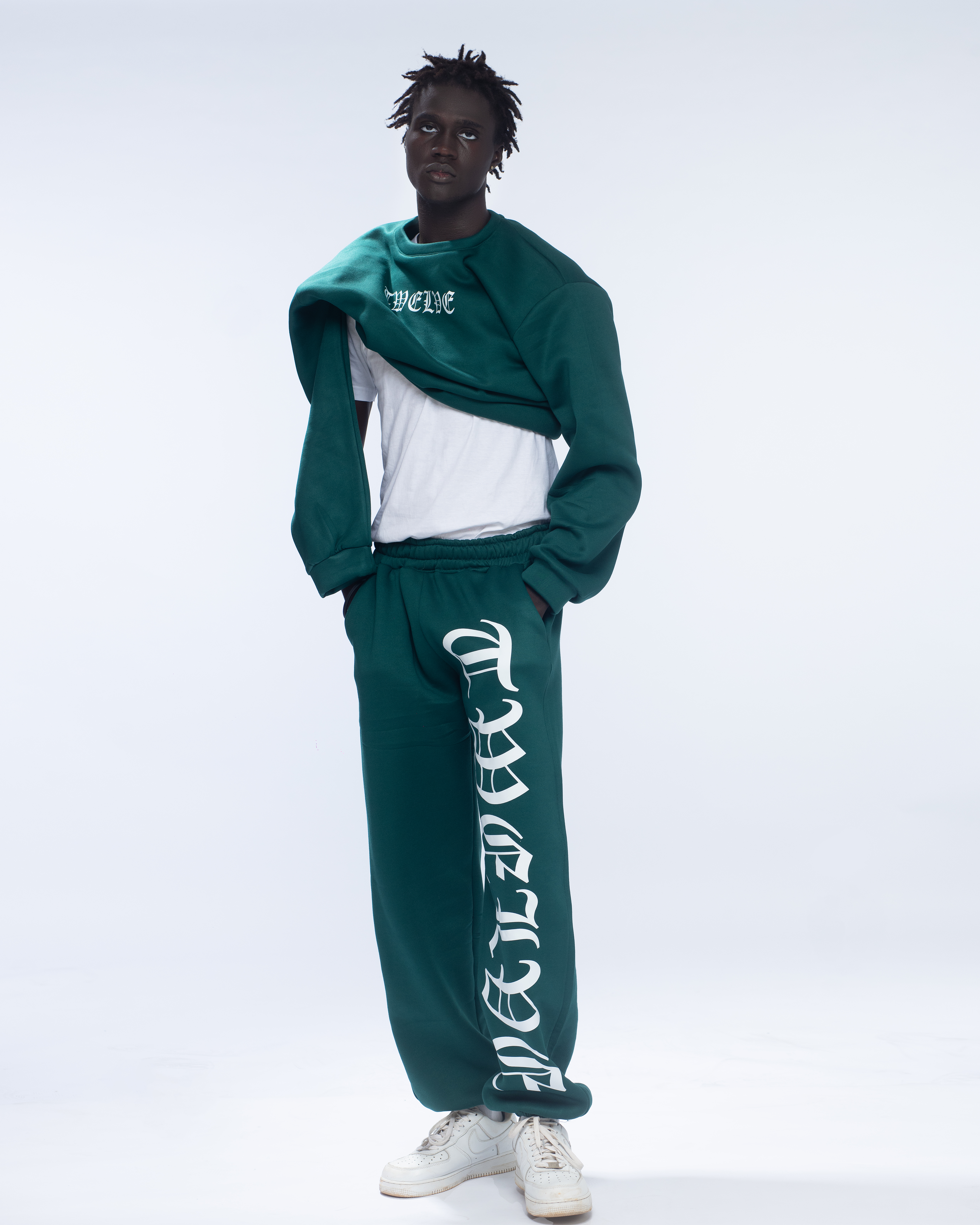 TWELVE SWEATSHIRT & JOGGERS image