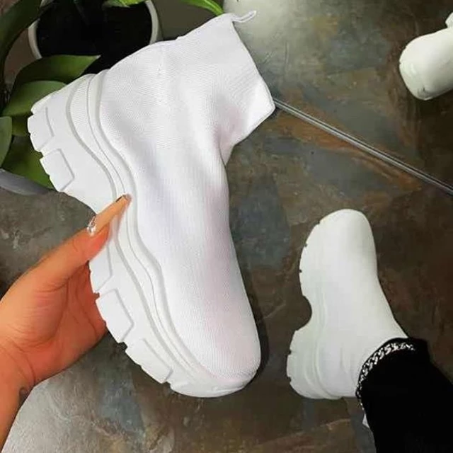 Tie-dye High Top Women Fashion Sneakers Image