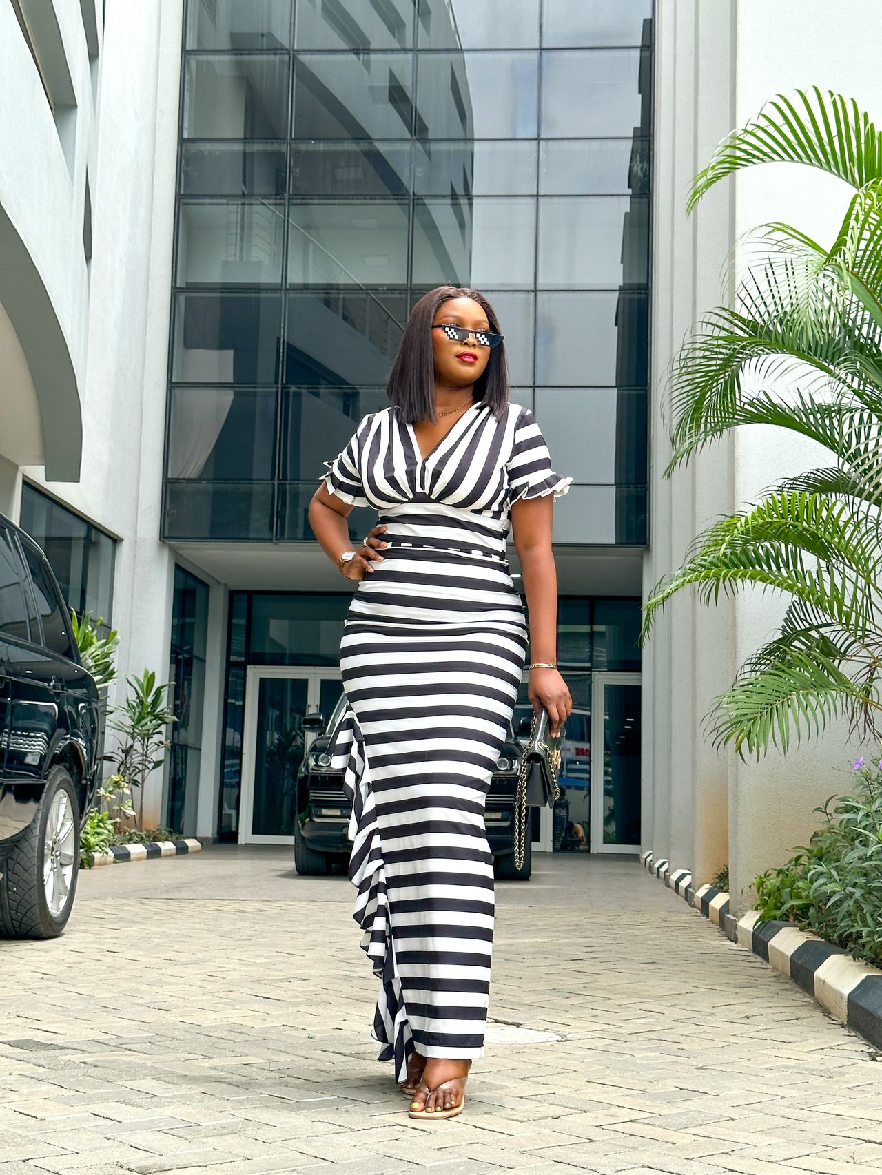 Zee top/Skirt set image