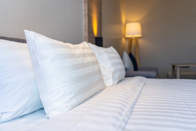 Hotel Series| 6 Piece Royal Damask Comforter Set image