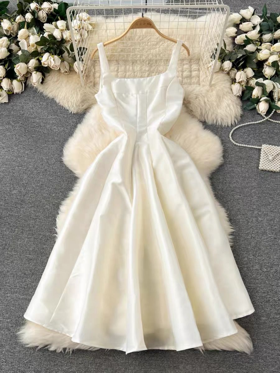 La Rosa dress EVD181 image