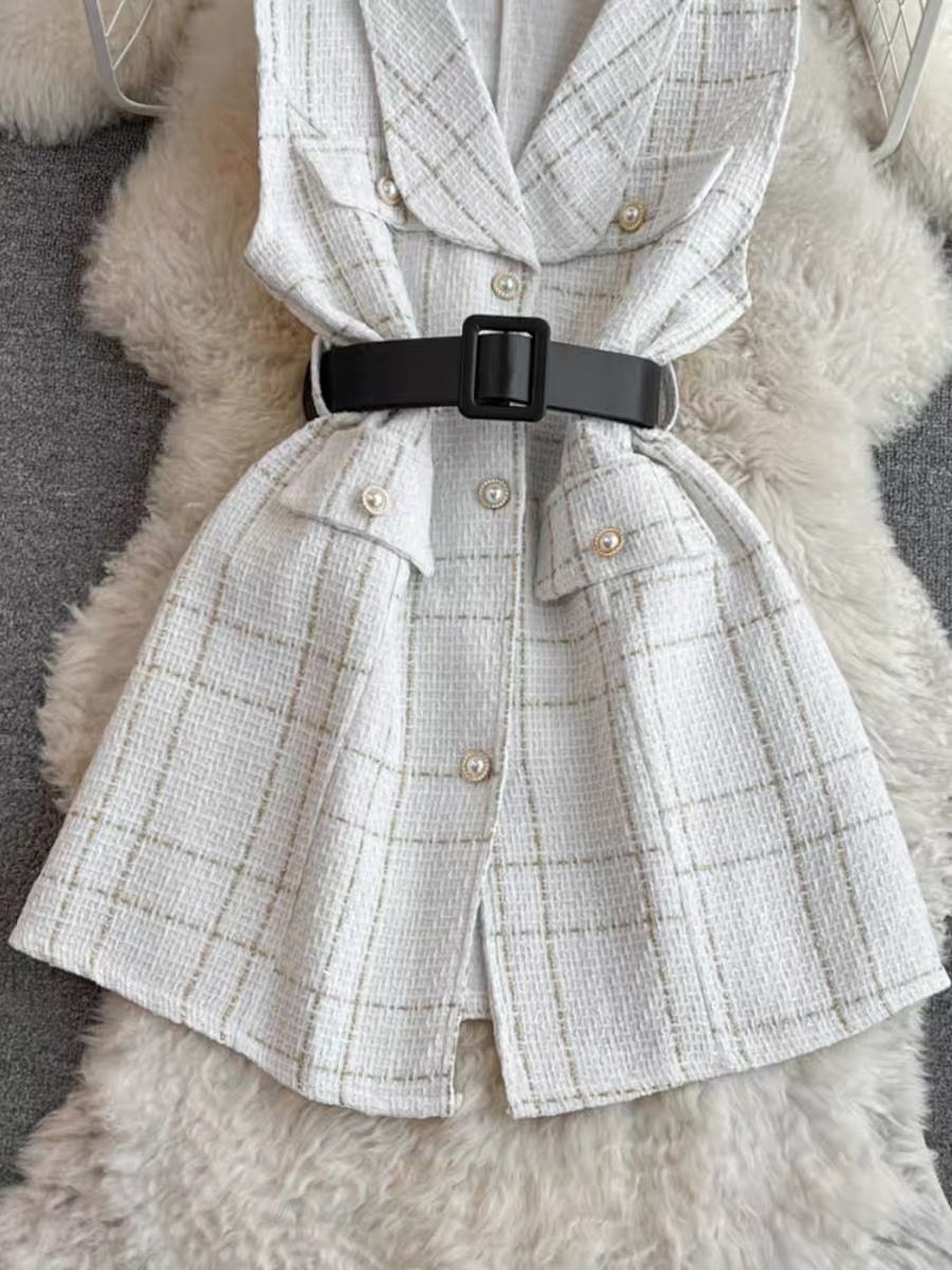 Padded landing coat & belt COA121 image