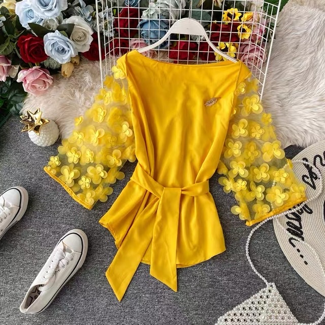 Lizbeth all lace floral blouse BE108