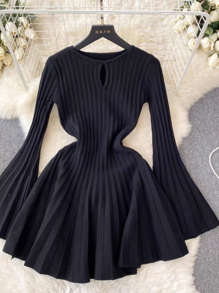 A drop of diamond knitted dress KD217 image