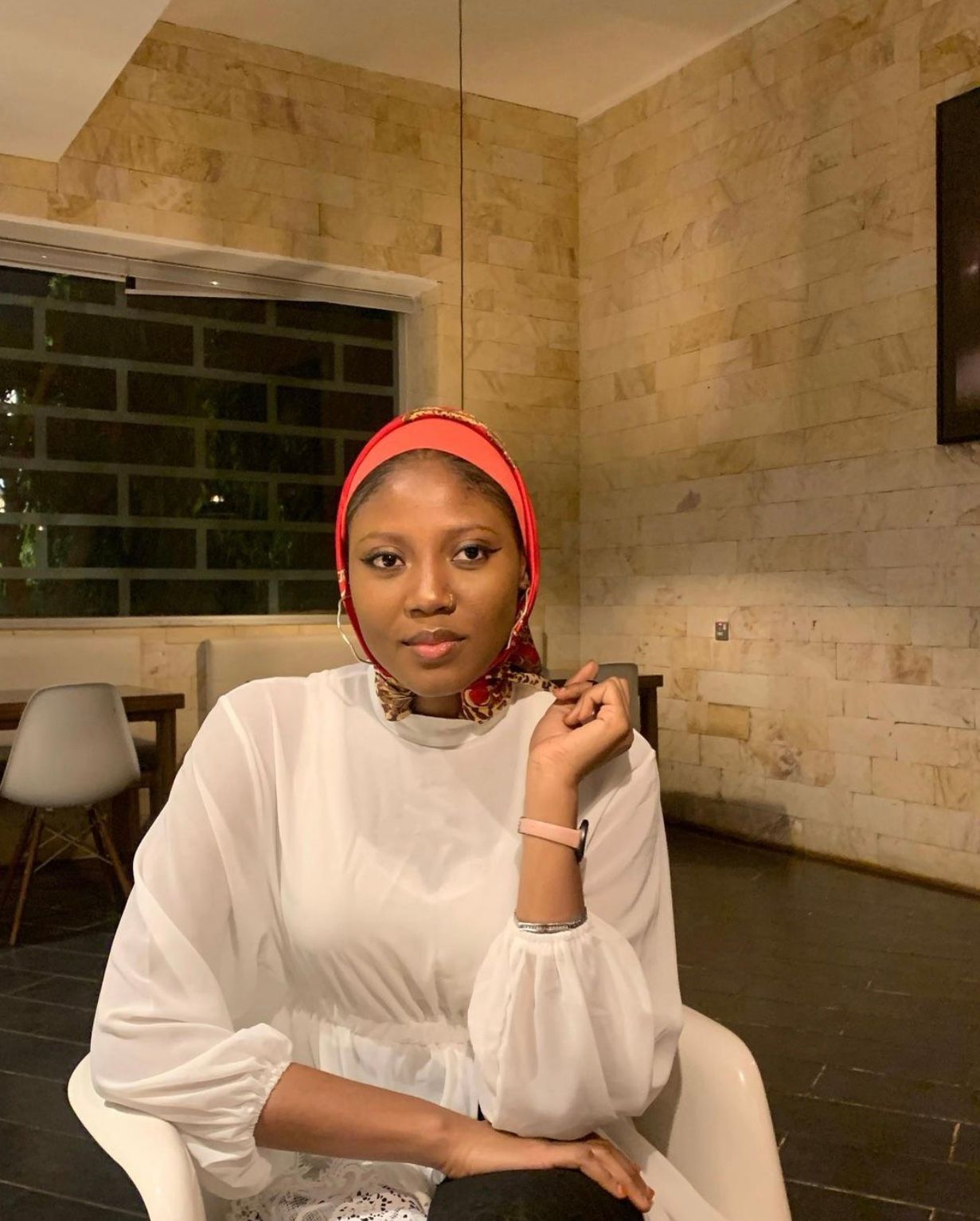 Fashion Side Cut Lace Dress image