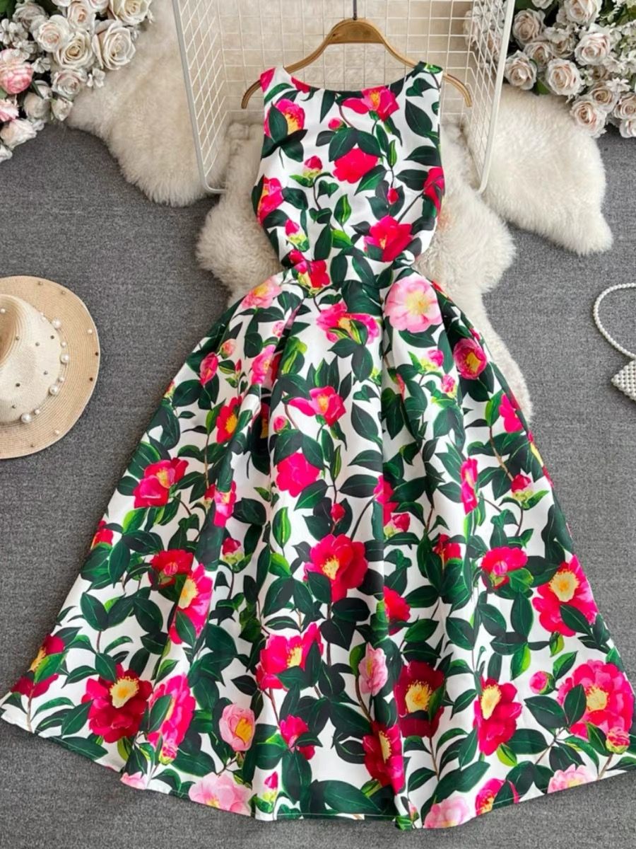 Check your facts floral dress CD715 image