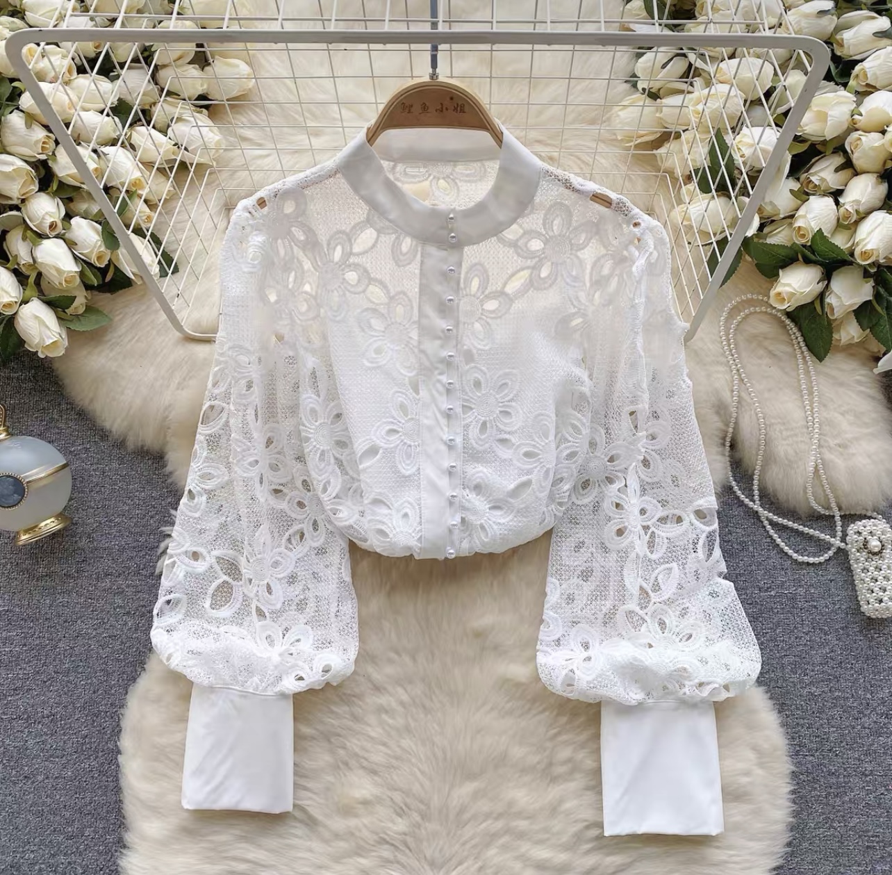 Yasmeen lace blouse BE273 image