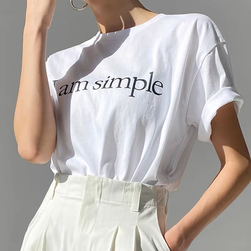 Simple yet sophisticated top image