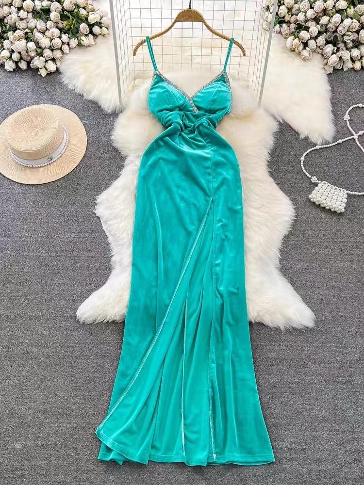 What a view dinner dress  EVD104