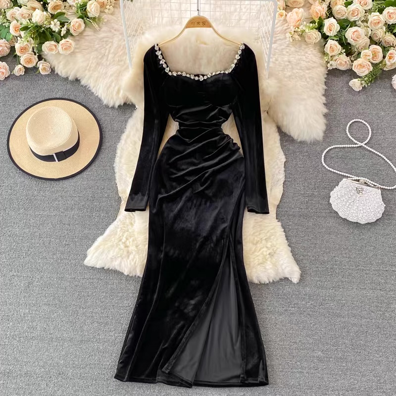 His queen tonight royal gown EBC8 image