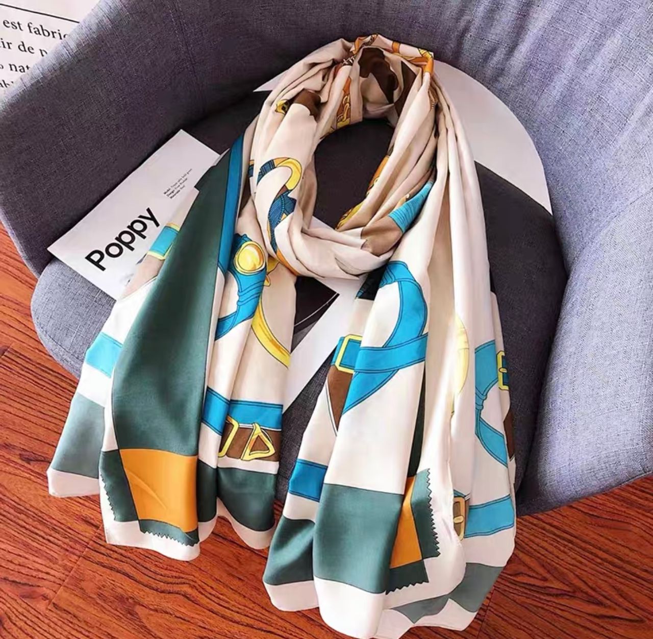 Hermes style print scarf HW117 image