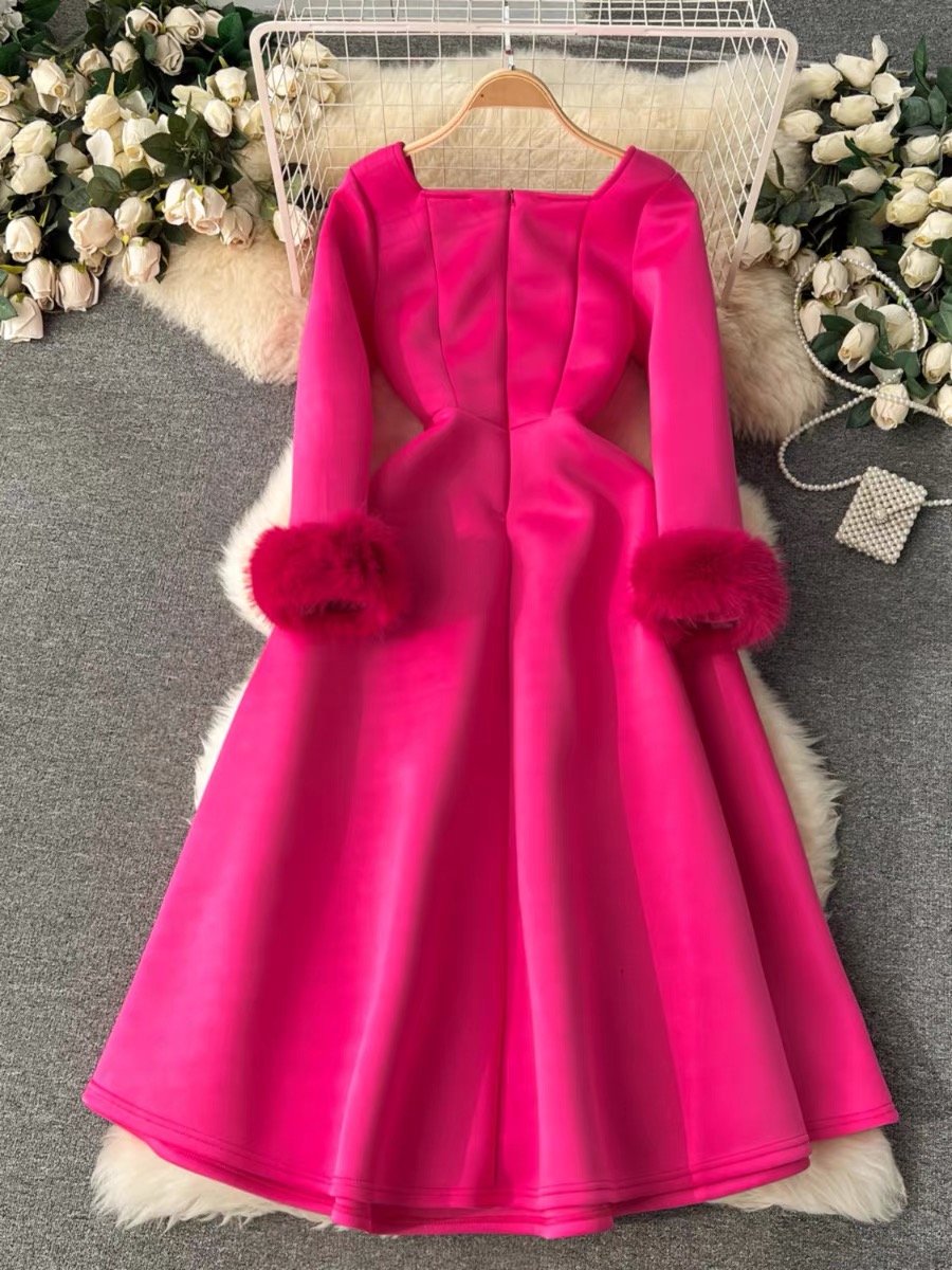 Rich taste fur sleeves dress EVD146 image