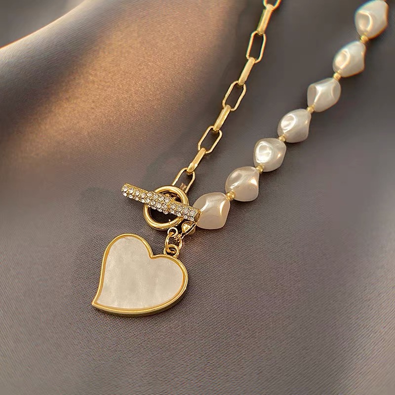 Meet you at the border neck piece JW138 image