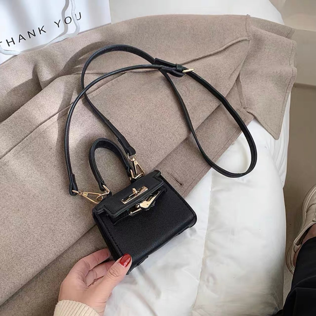 Block you out mini bag BG172 image