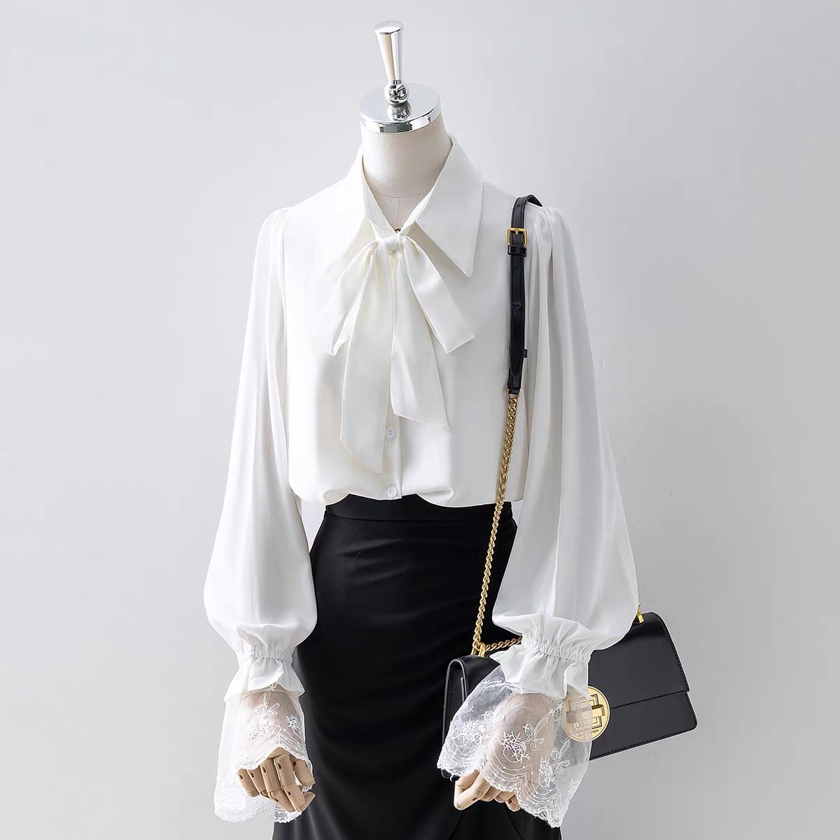 Iconic babe blouse ZVB104