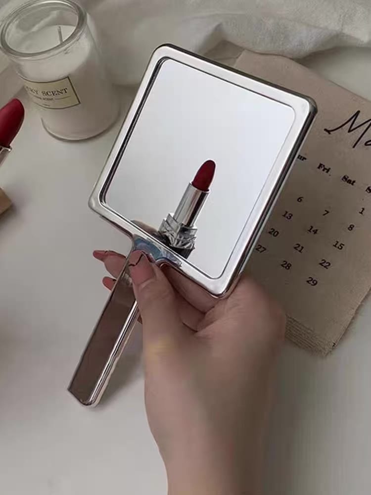 Fancy chic mirror MK118 image