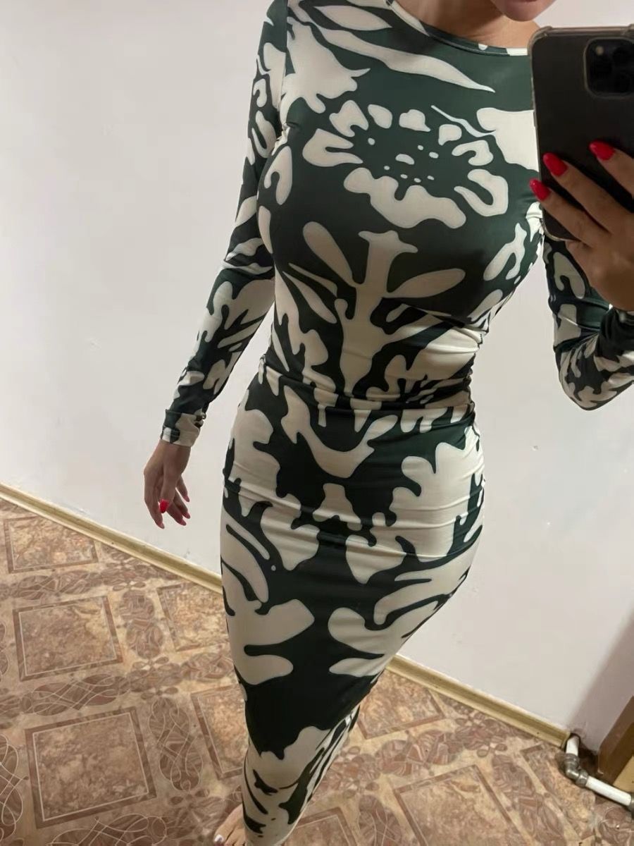 Wine by the fireplace gown CBC59 image