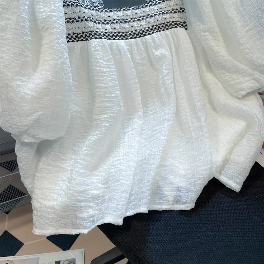 Casual lunch on my mind blouse BE131 image