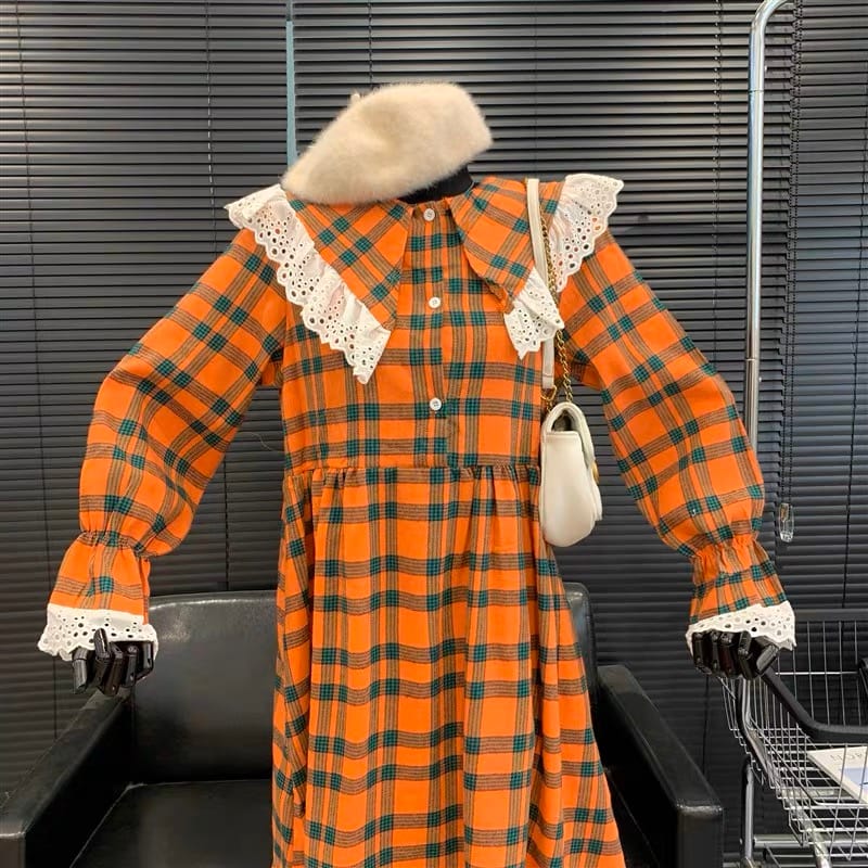 Living my life vintage dress image