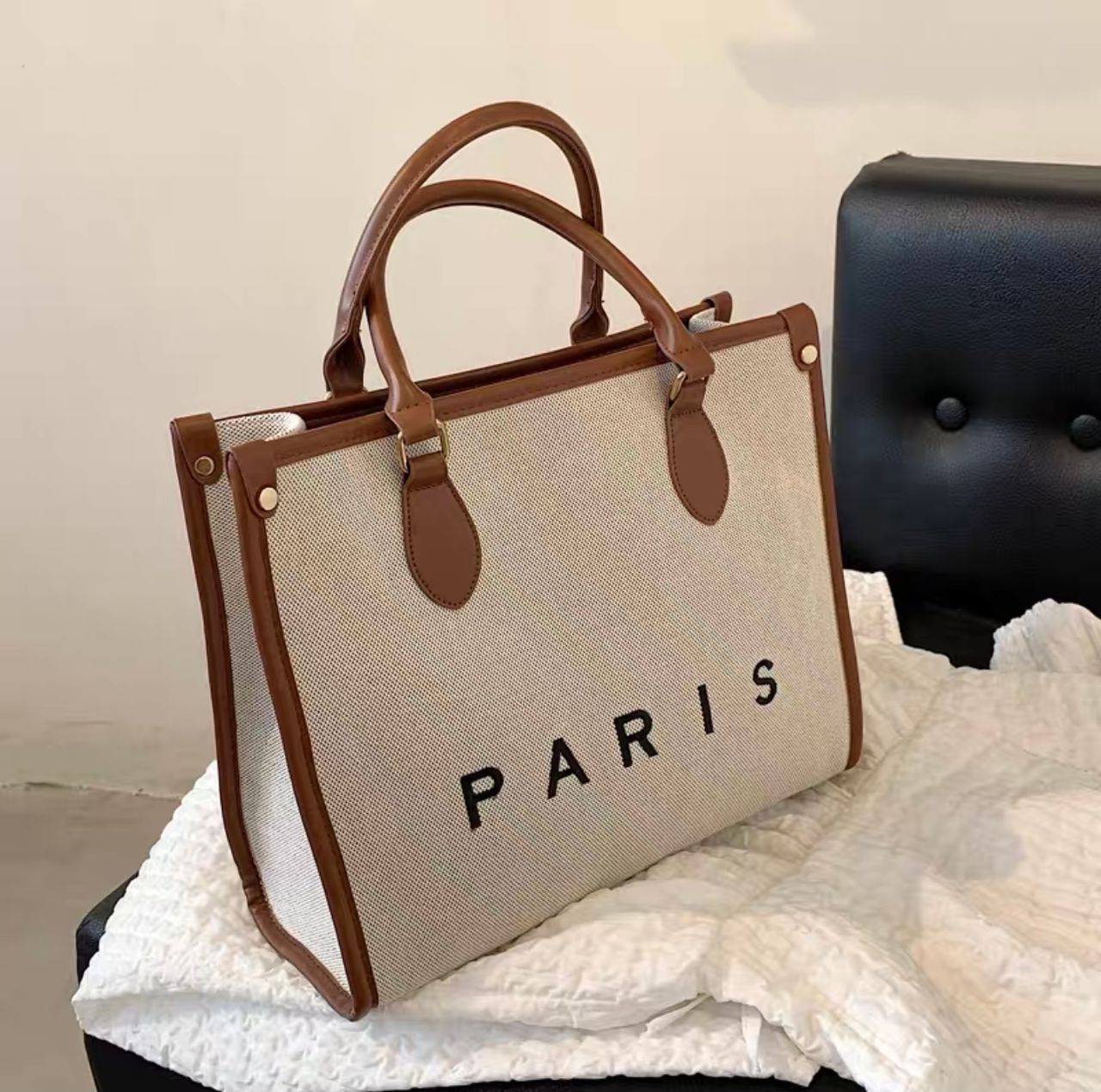 Make an entrance paris bag BG129 image