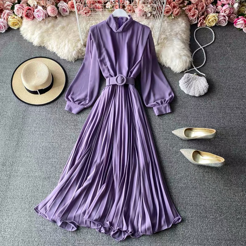 She works hard for the money pleat dress & belt FD4 image