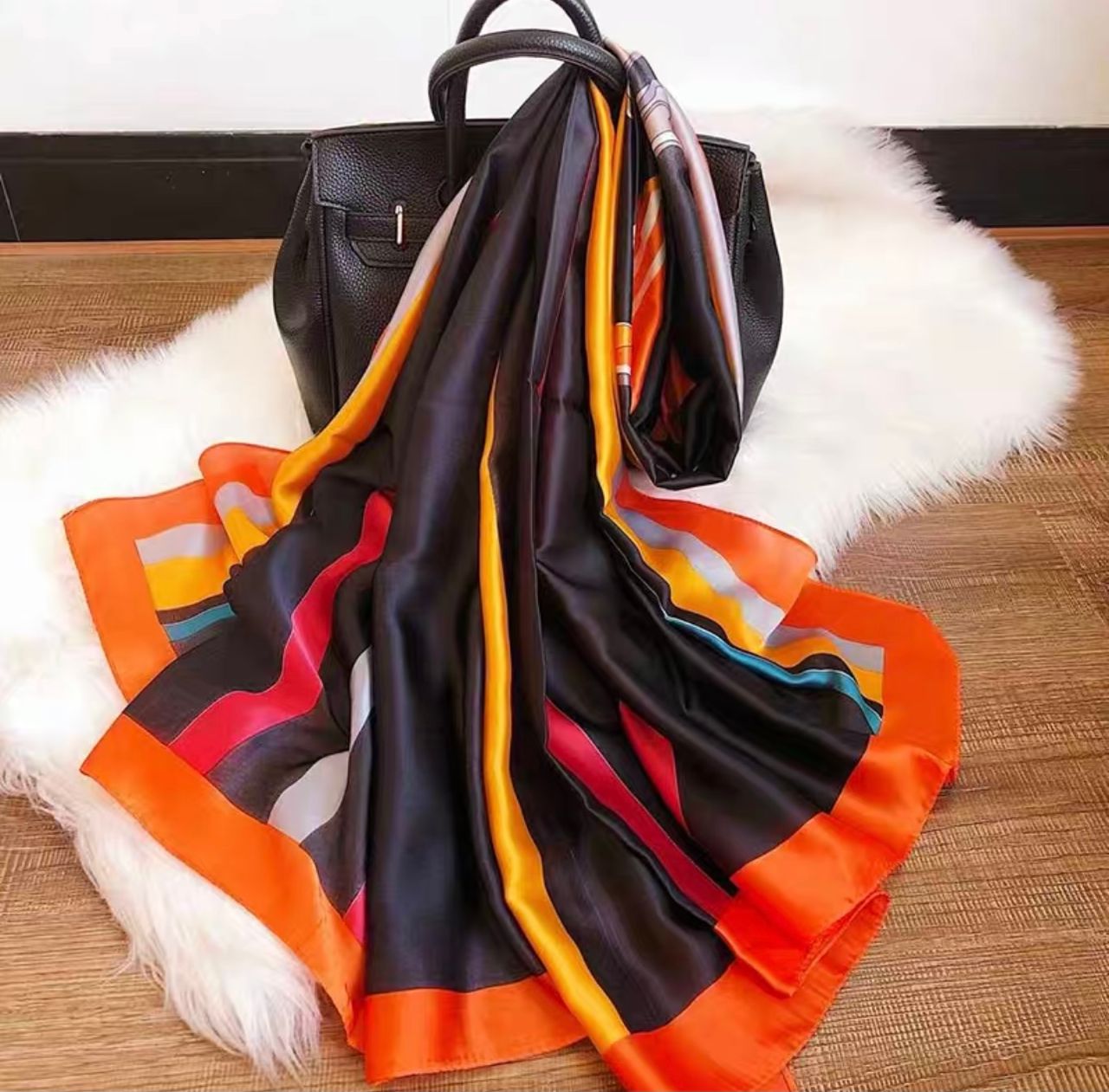 Hermes style print scarf HW117 image