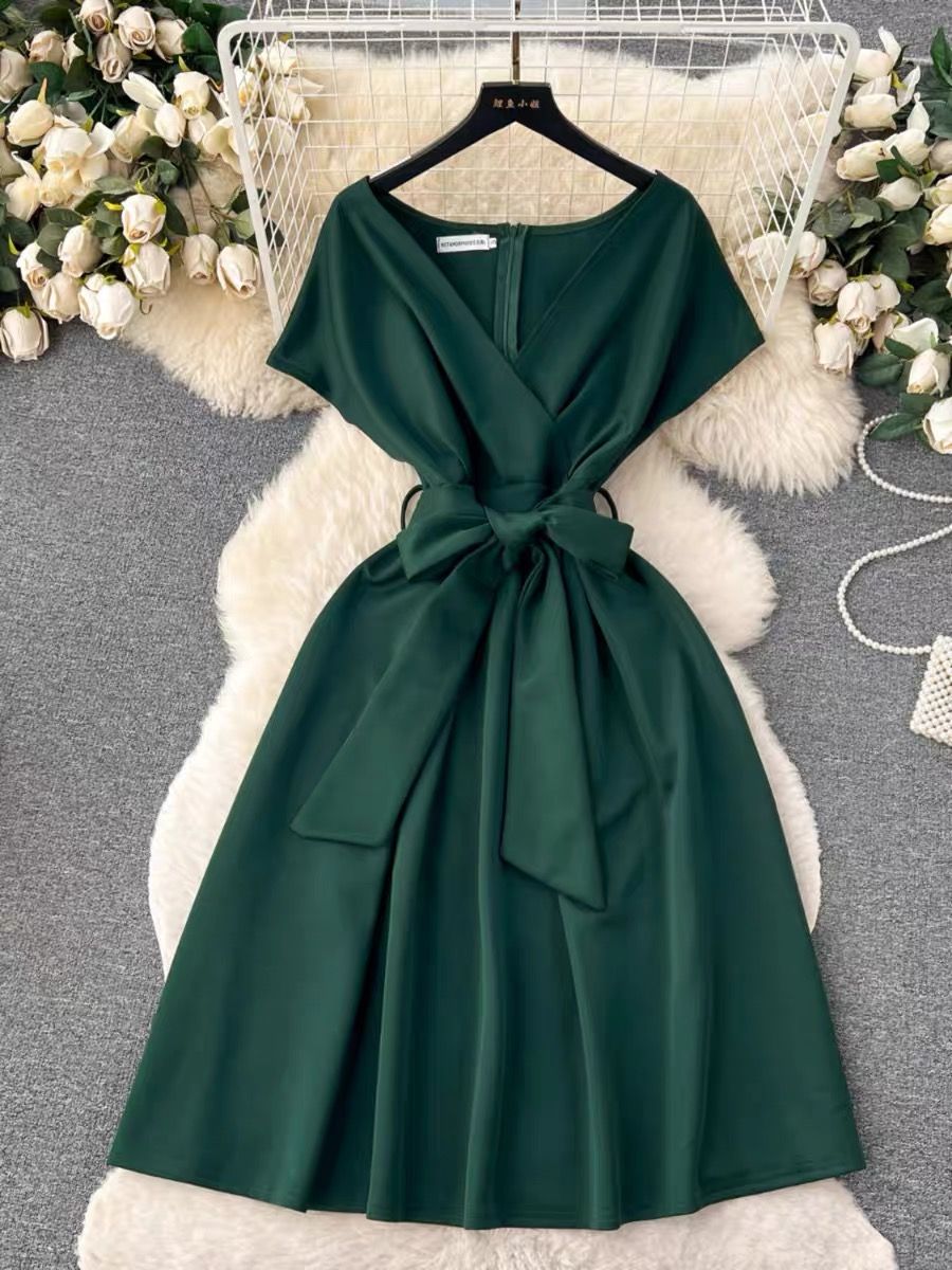 Shopping in Milan dress FD561 image