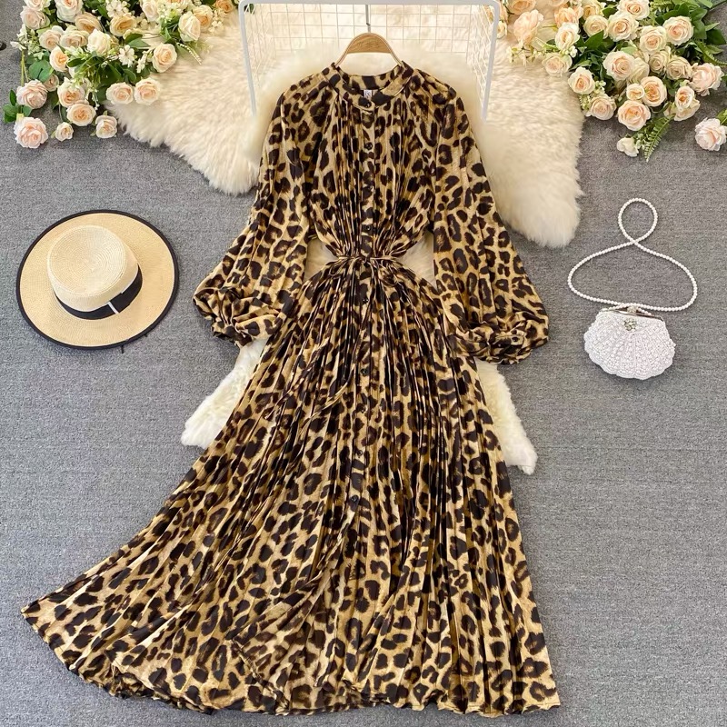 Body by me print dress CD64 image