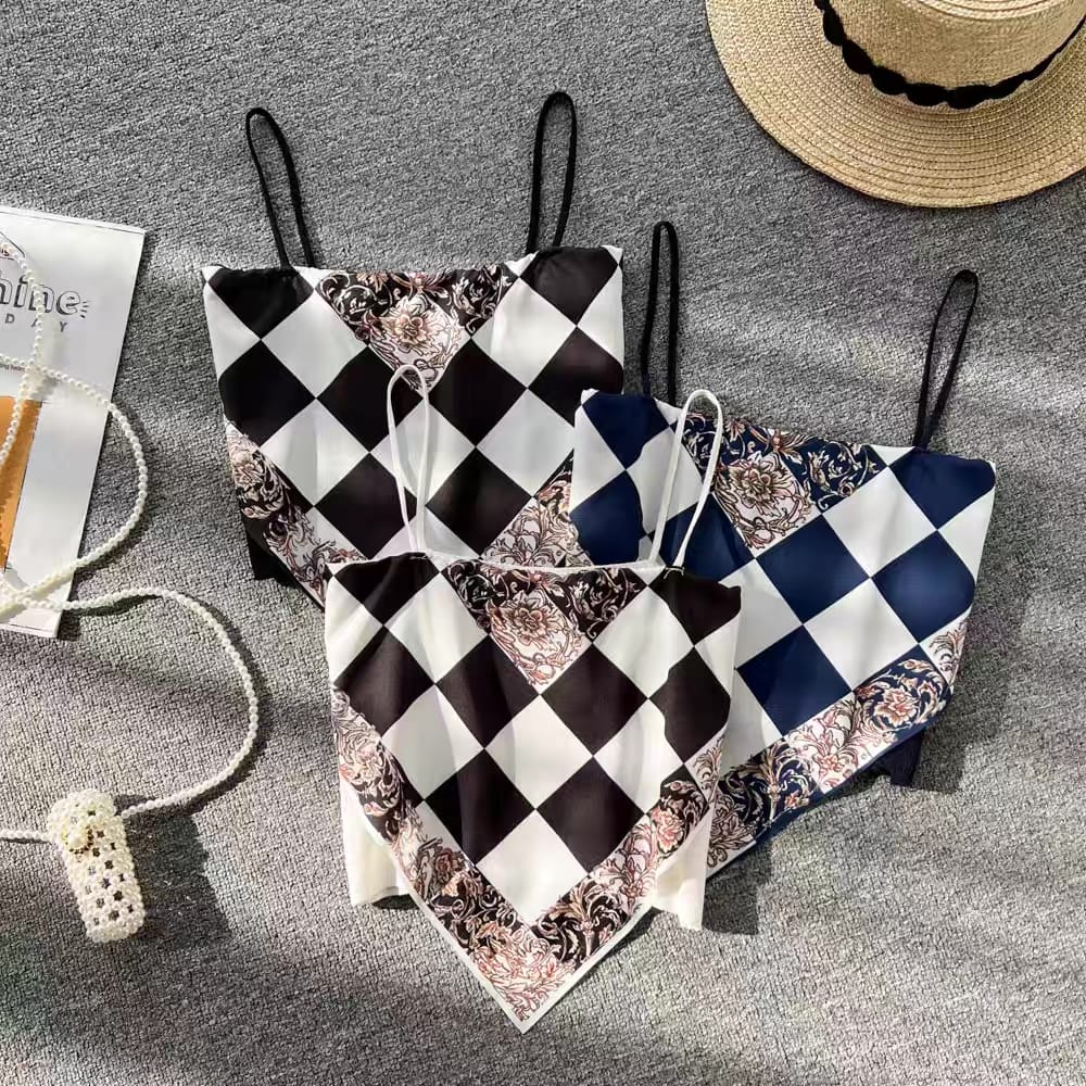 Arriving late checkered vest 5KZS172 image