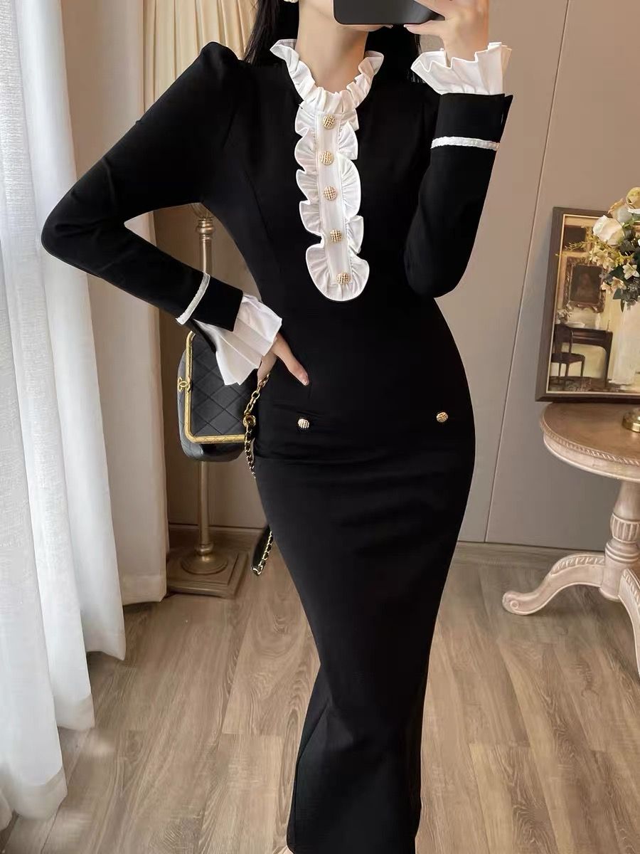 Ideal French woman royal dress FBC60 image