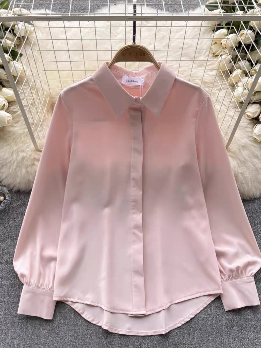 Doves in the wind blouse BE293