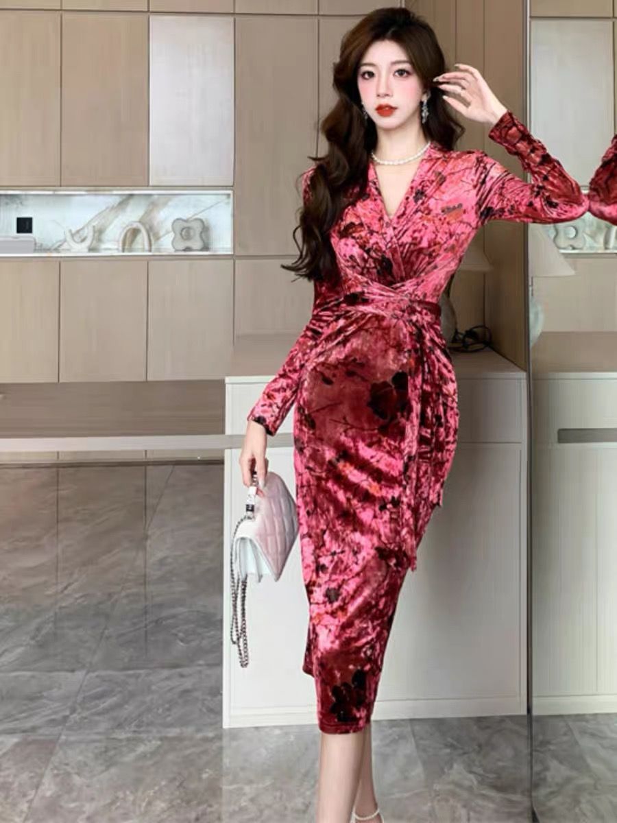 Fuzzy moments velvet dress CBC252 image