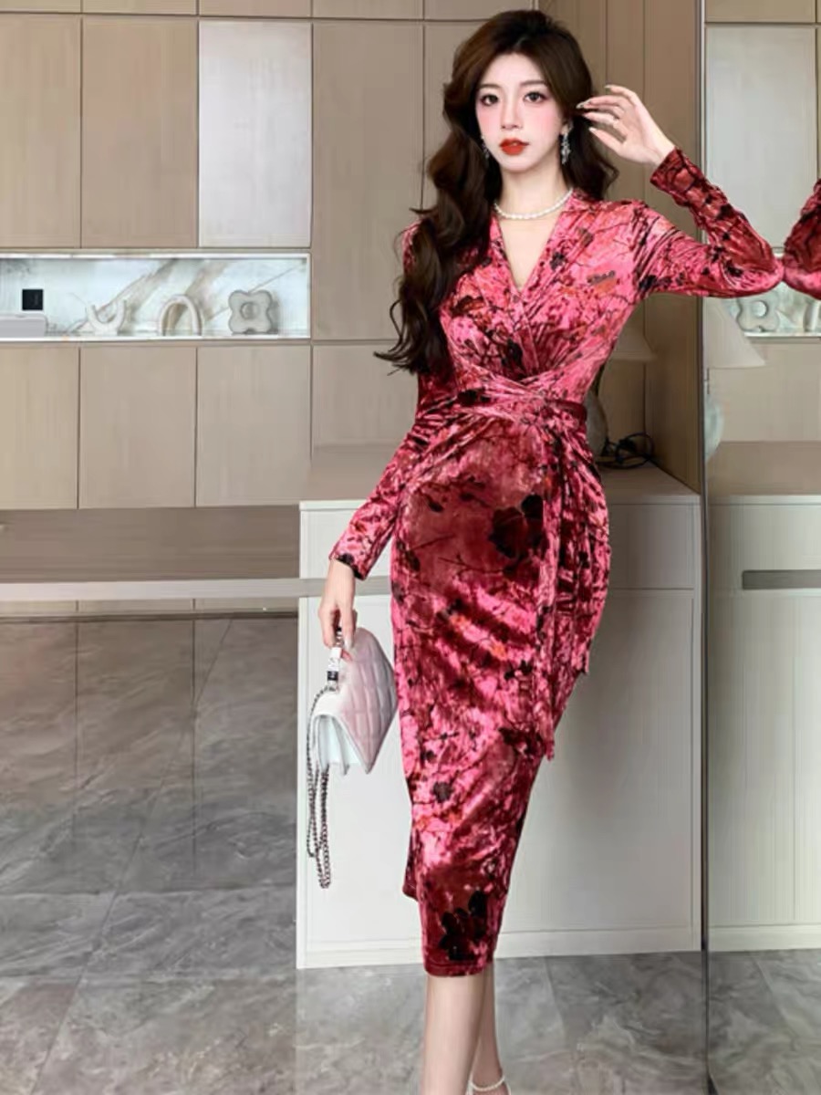 Fuzzy moments velvet dress CBC252