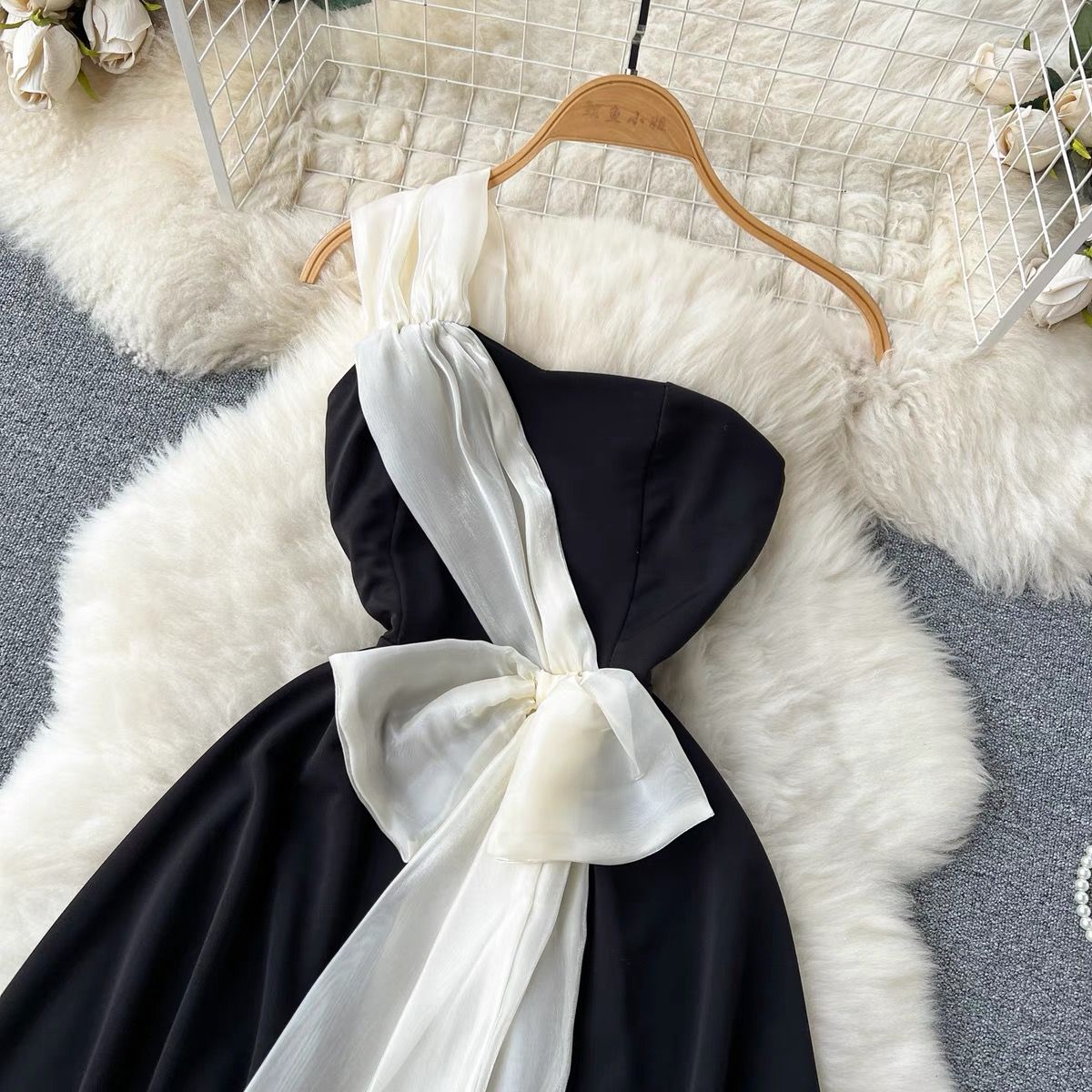 Bride’s bestie dress EVD32 image