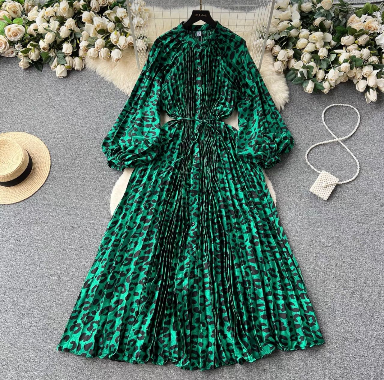 Cute but spoiled print dress FD215 image