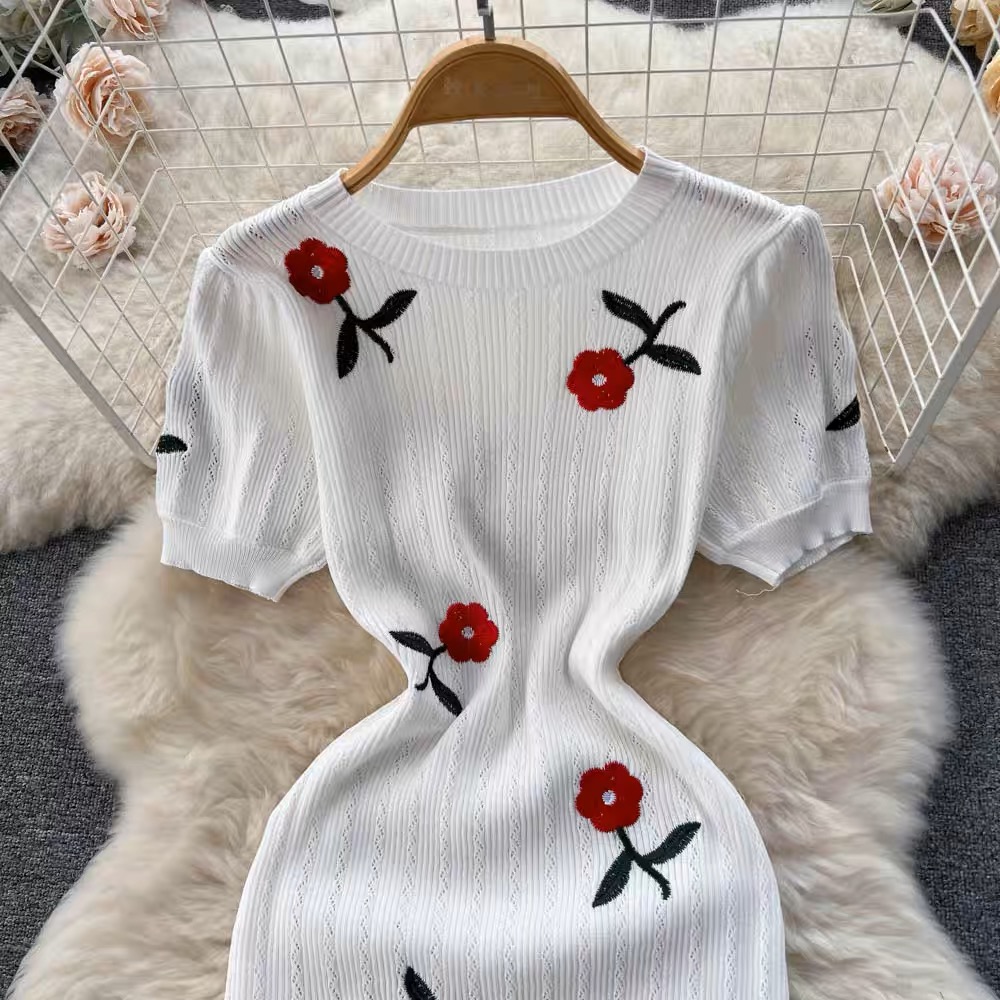 Living lavish roses gown KBC50 image