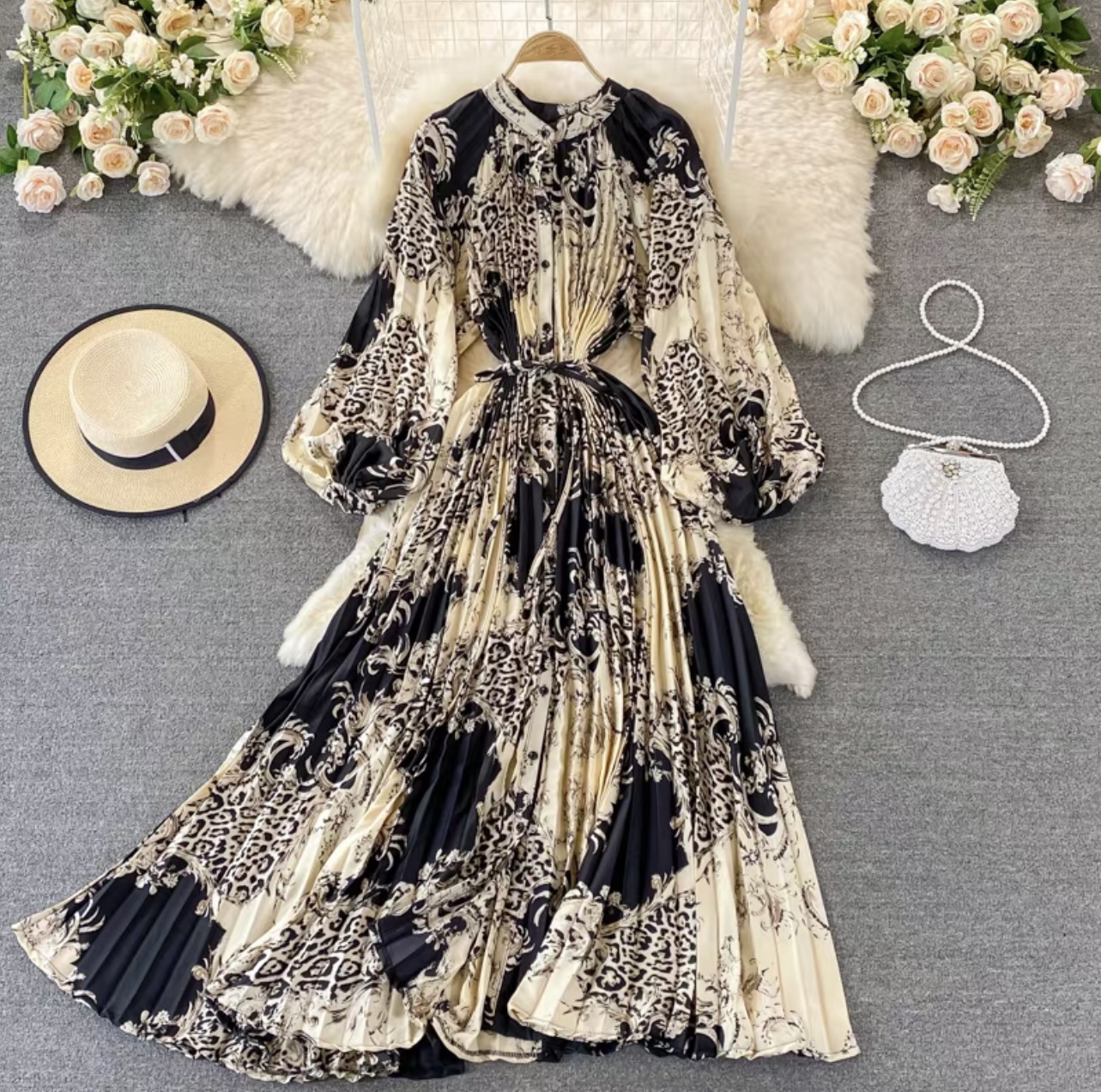 Body by me print dress CD64 image