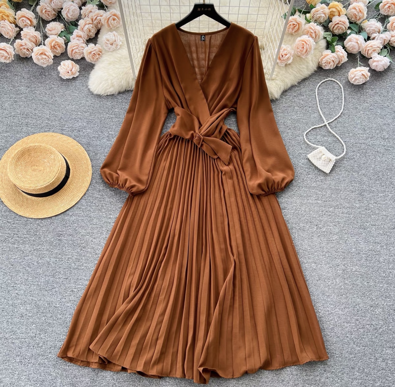Natalie dinner dress FD225 image