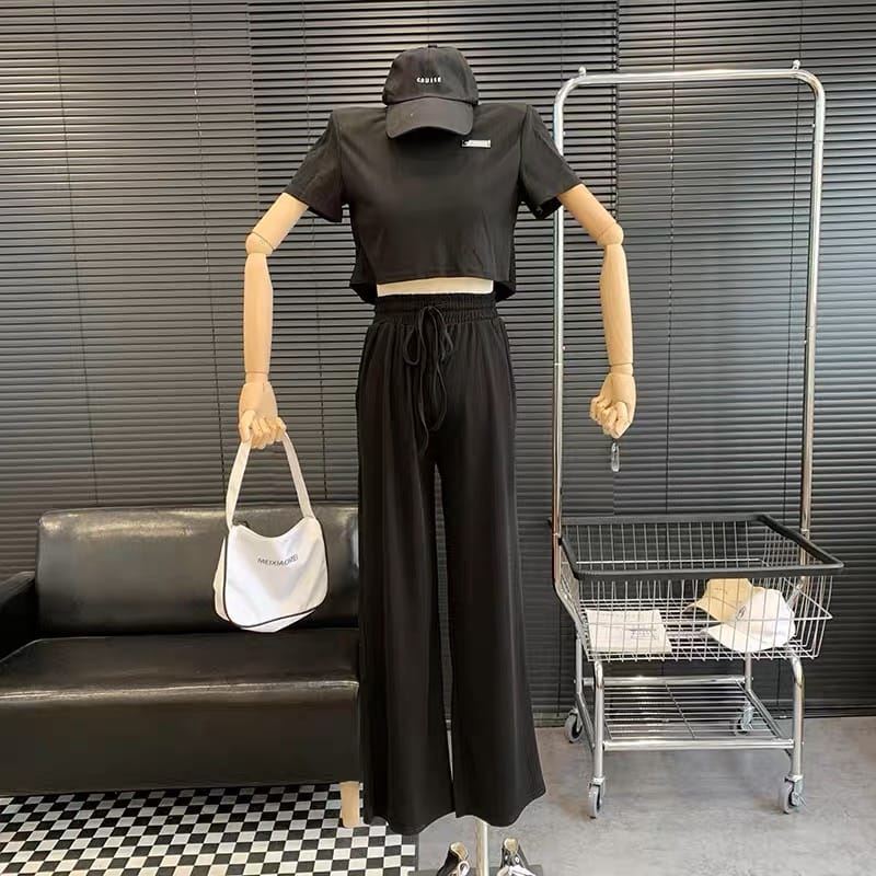 Free life lounge set image